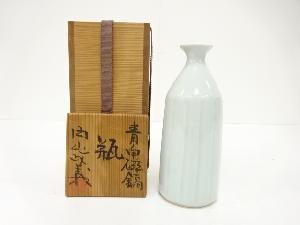 山中政義造　青白磁　瓶